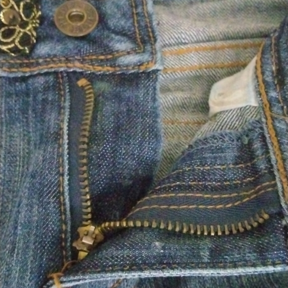 Blues Highrise Jeans - Picture 5 of 7